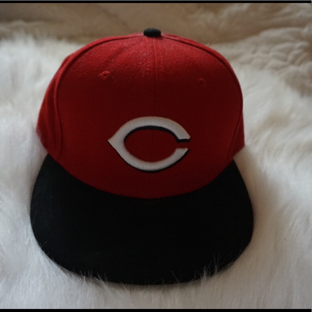 Cincinnati Reds HAt
